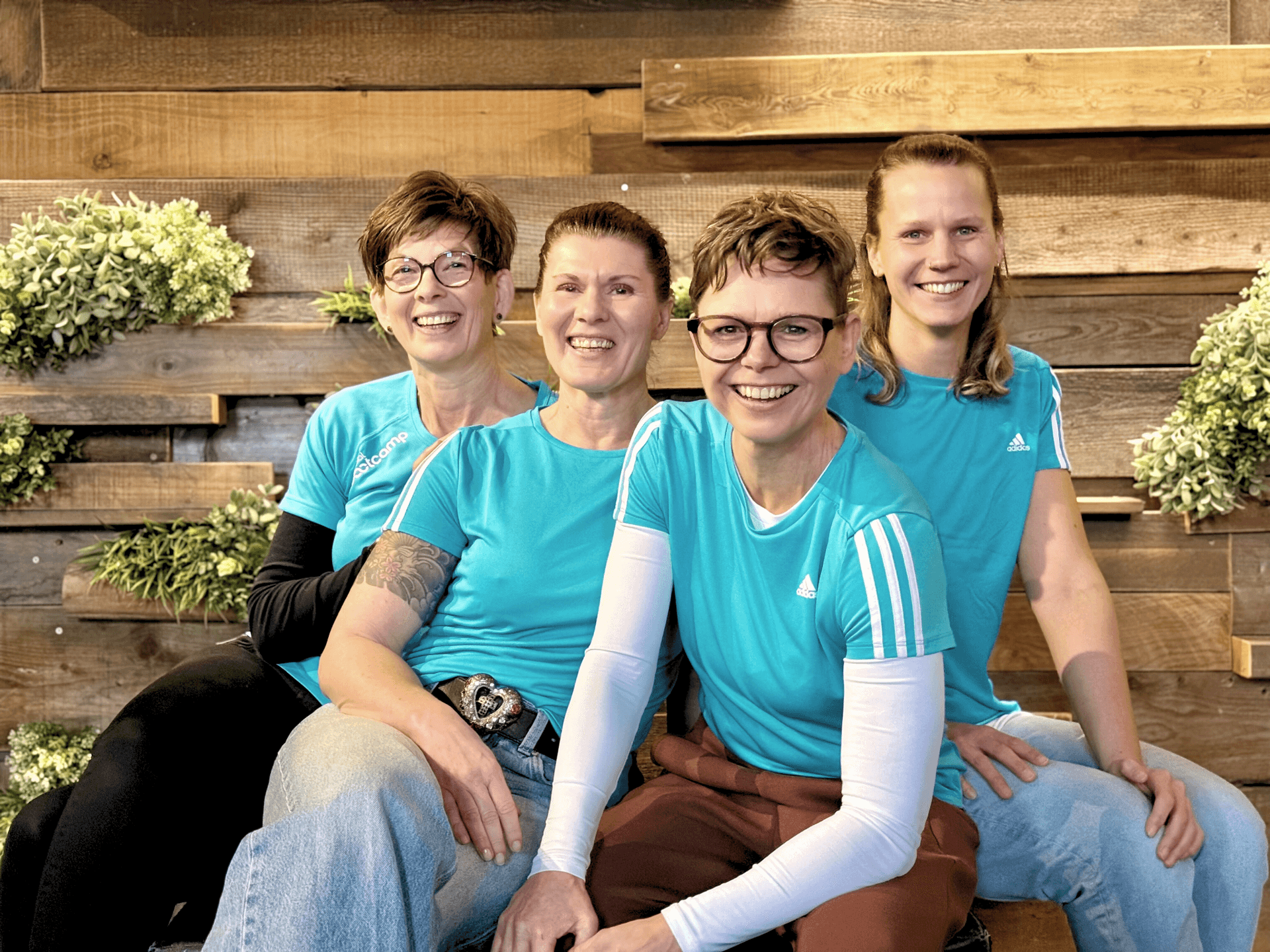 Du hast noch Fragen an uns? Wir helfen gerne.